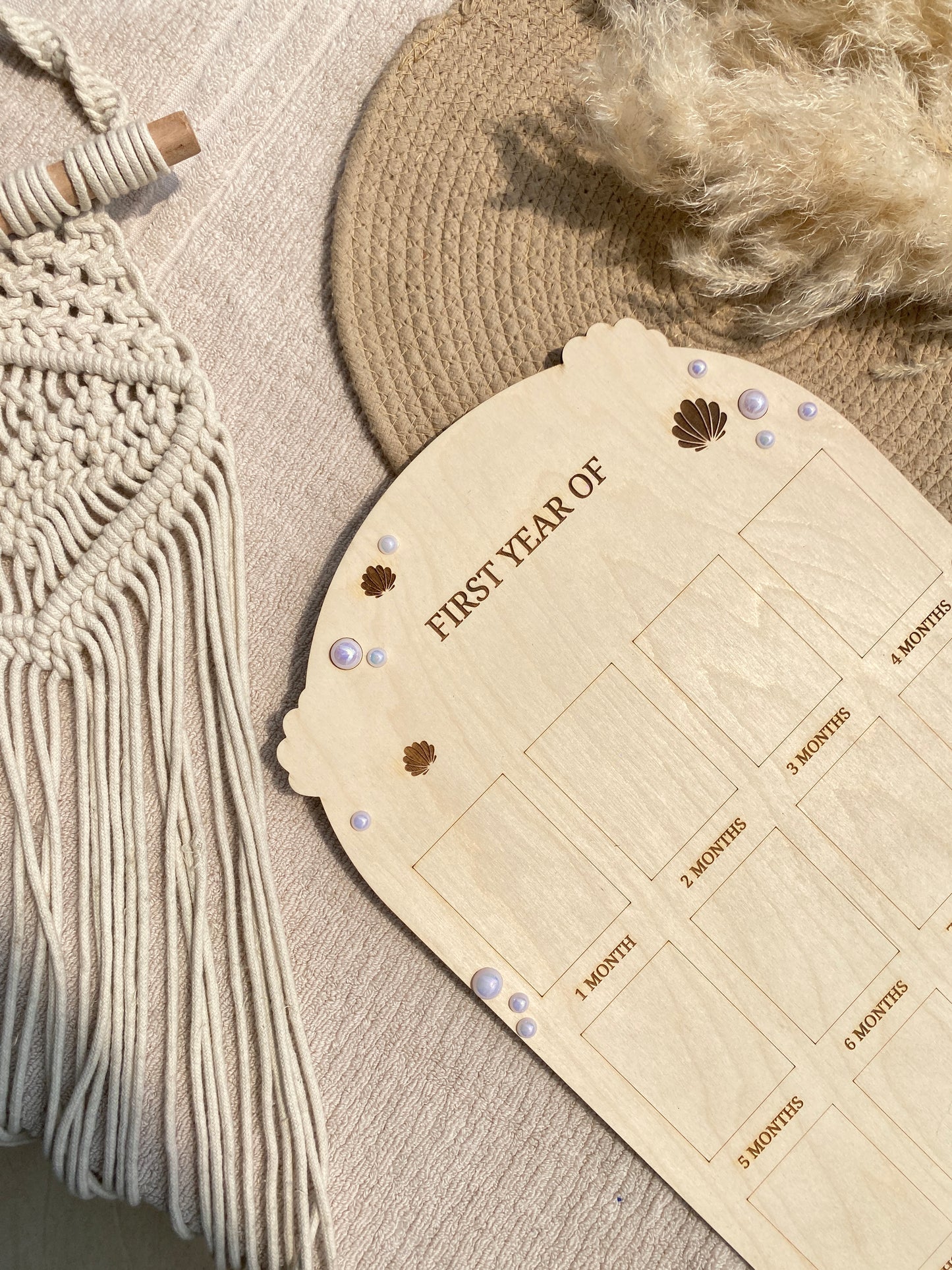 12 MONTH BABY PHOTO BOARD | PEARL THEME