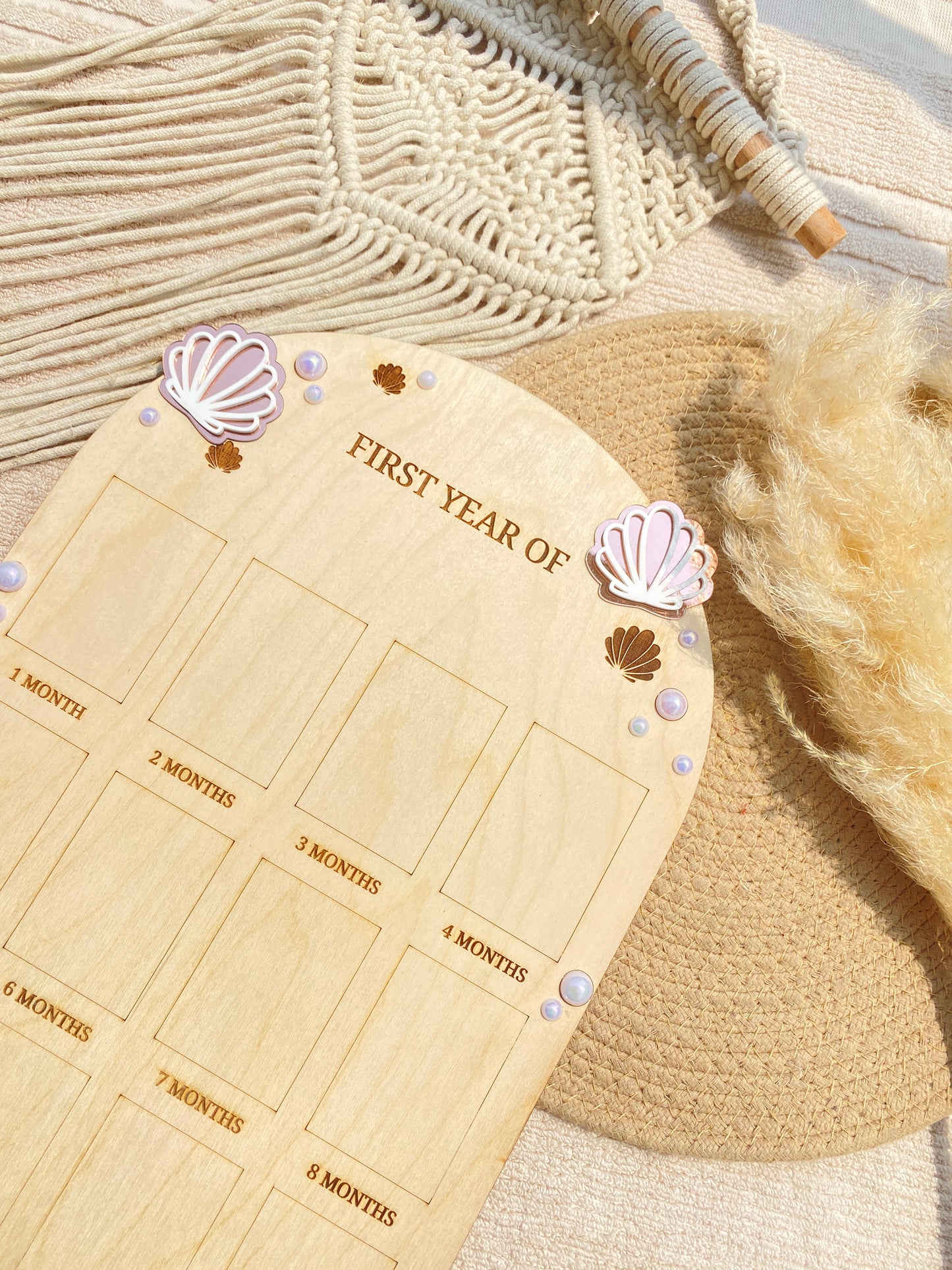 12 MONTH BABY PHOTO BOARD | PEARL THEME