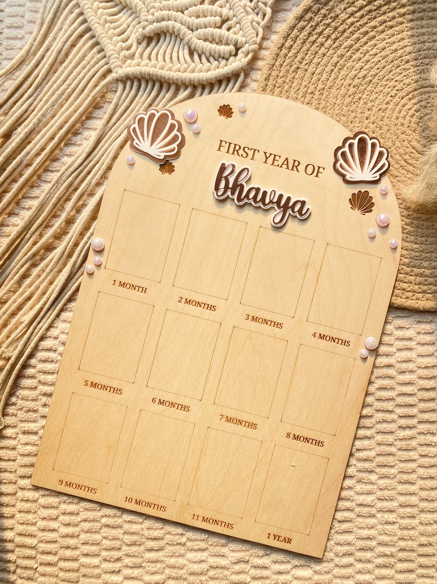 12 MONTH BABY PHOTO BOARD | PEARL THEME