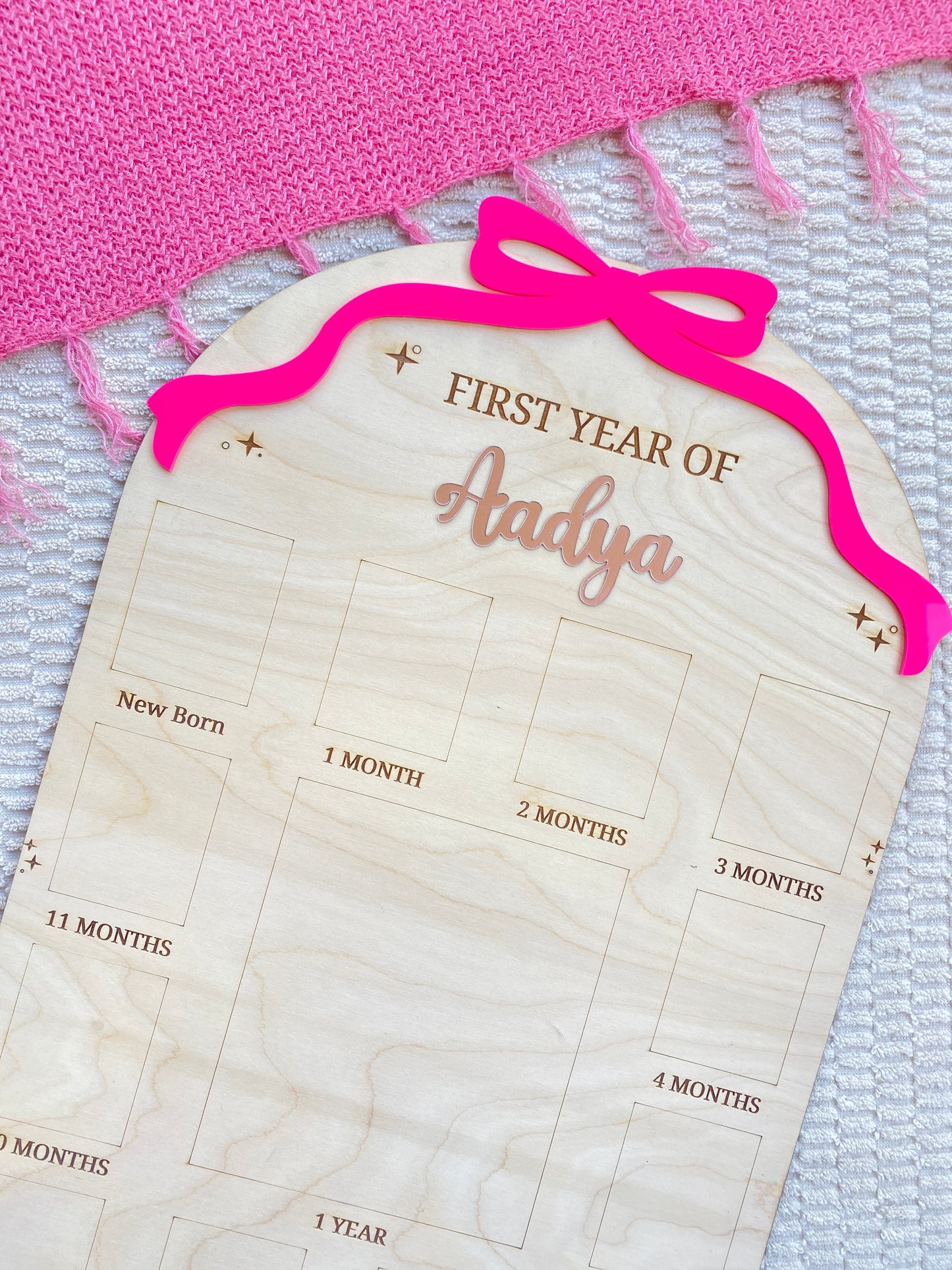 12 MONTH NEW BORN BABY PHOTO BOARD | BOW THEME | LARGE