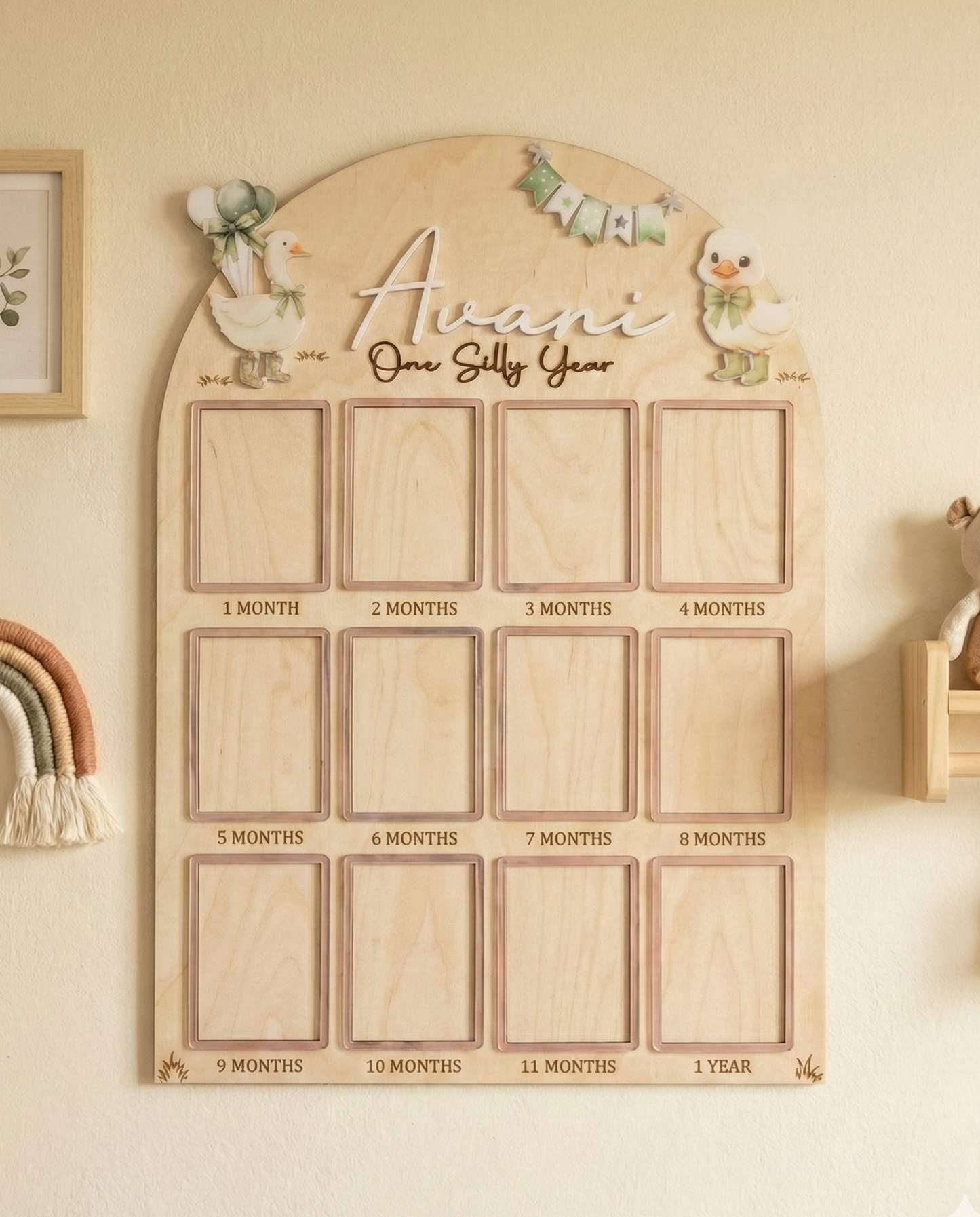 12 MONTH BABY PHOTO BOARD | BABY GOOES THEME