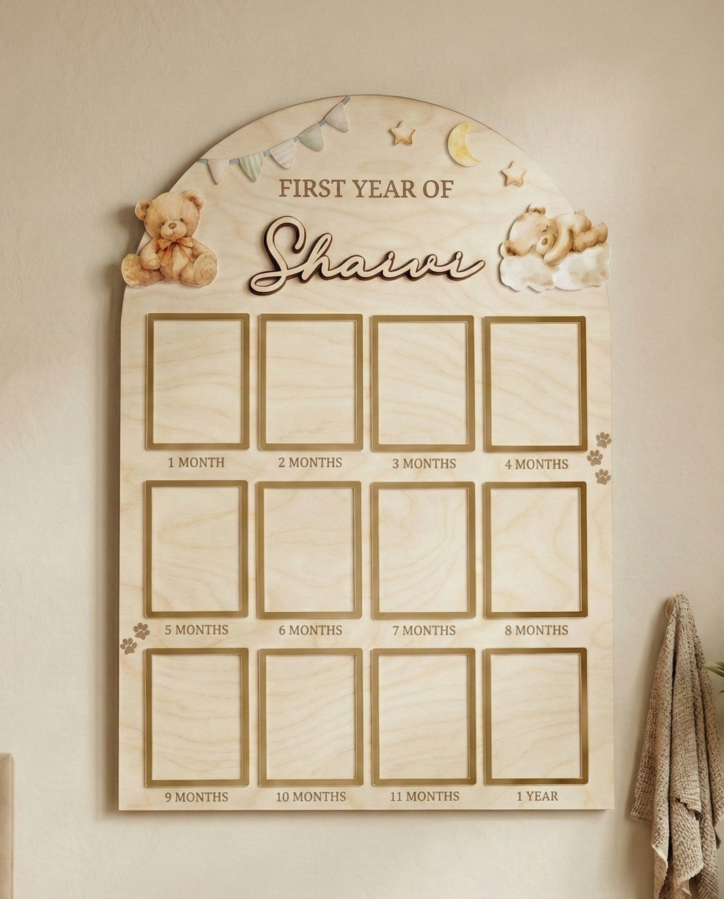 12 MONTH BABY PHOTO BOARD | TEDDY THEME