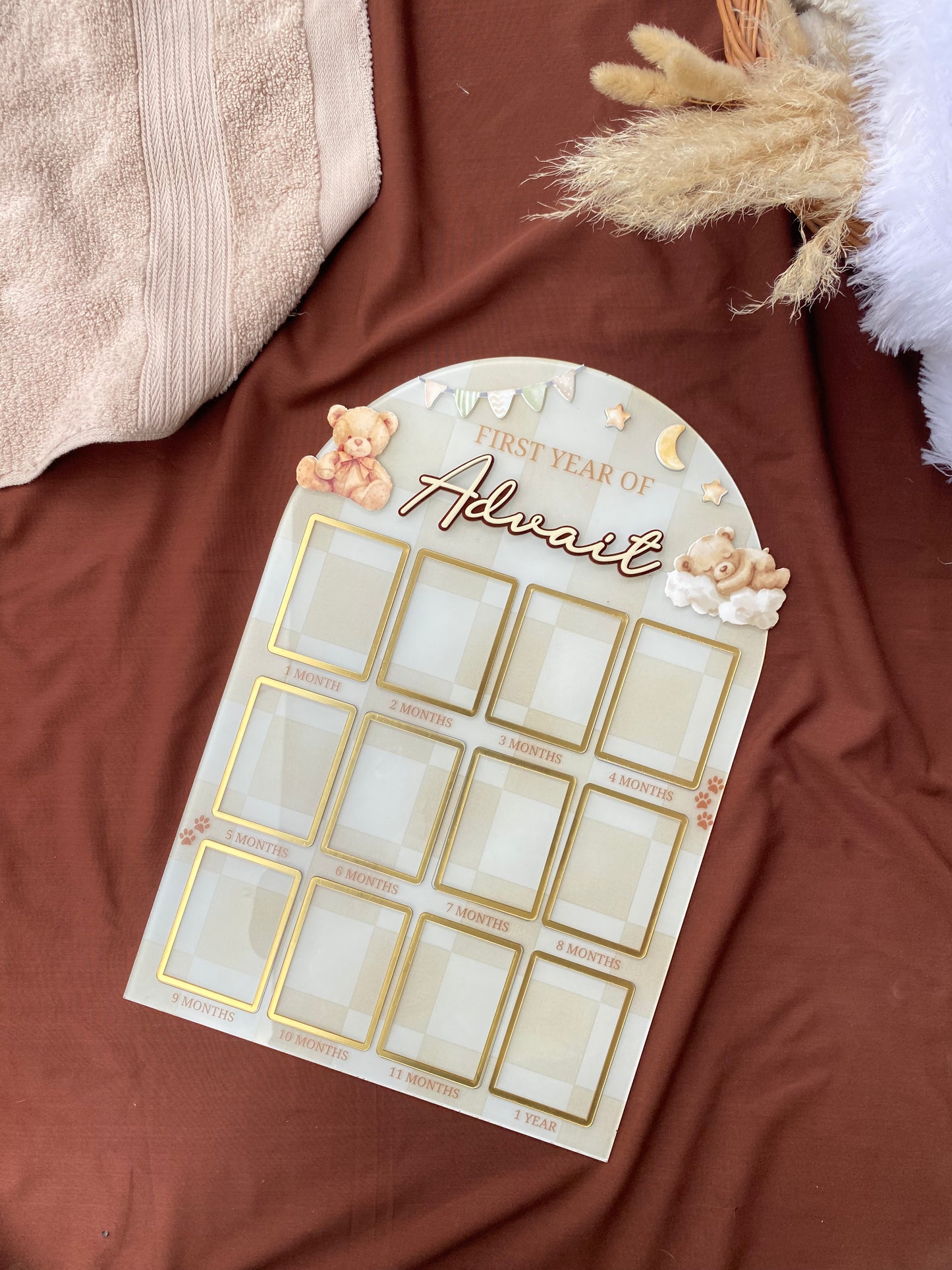 12 MONTH BABY ACRYLIC PHOTO BOARD | TEDDY THEME